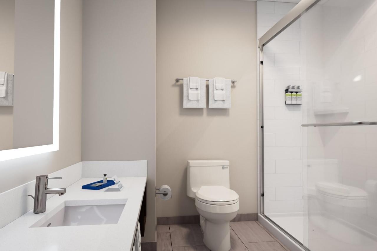 Holiday Inn Express & Suites - Hawaiian Gardens By Ihg Екстер'єр фото