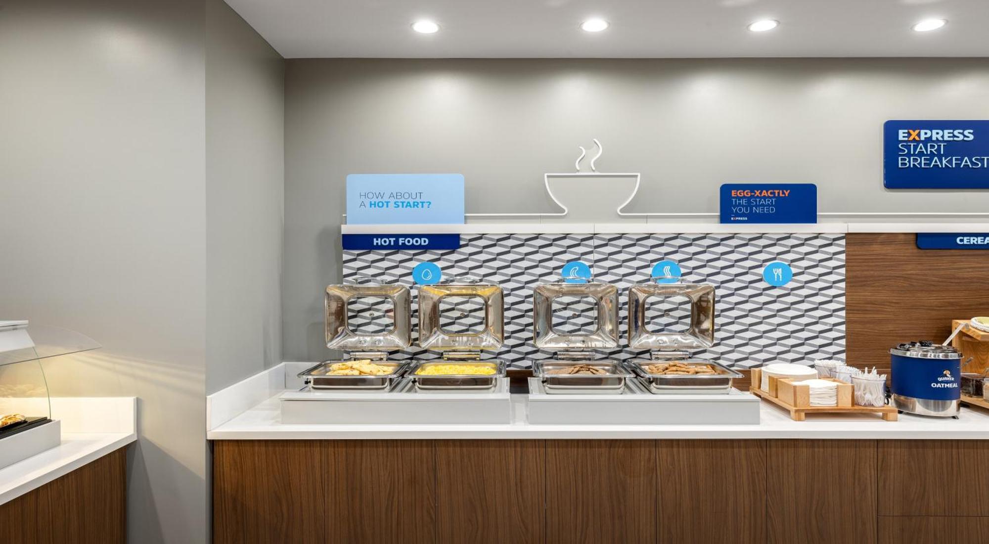 Holiday Inn Express & Suites - Hawaiian Gardens By Ihg Екстер'єр фото
