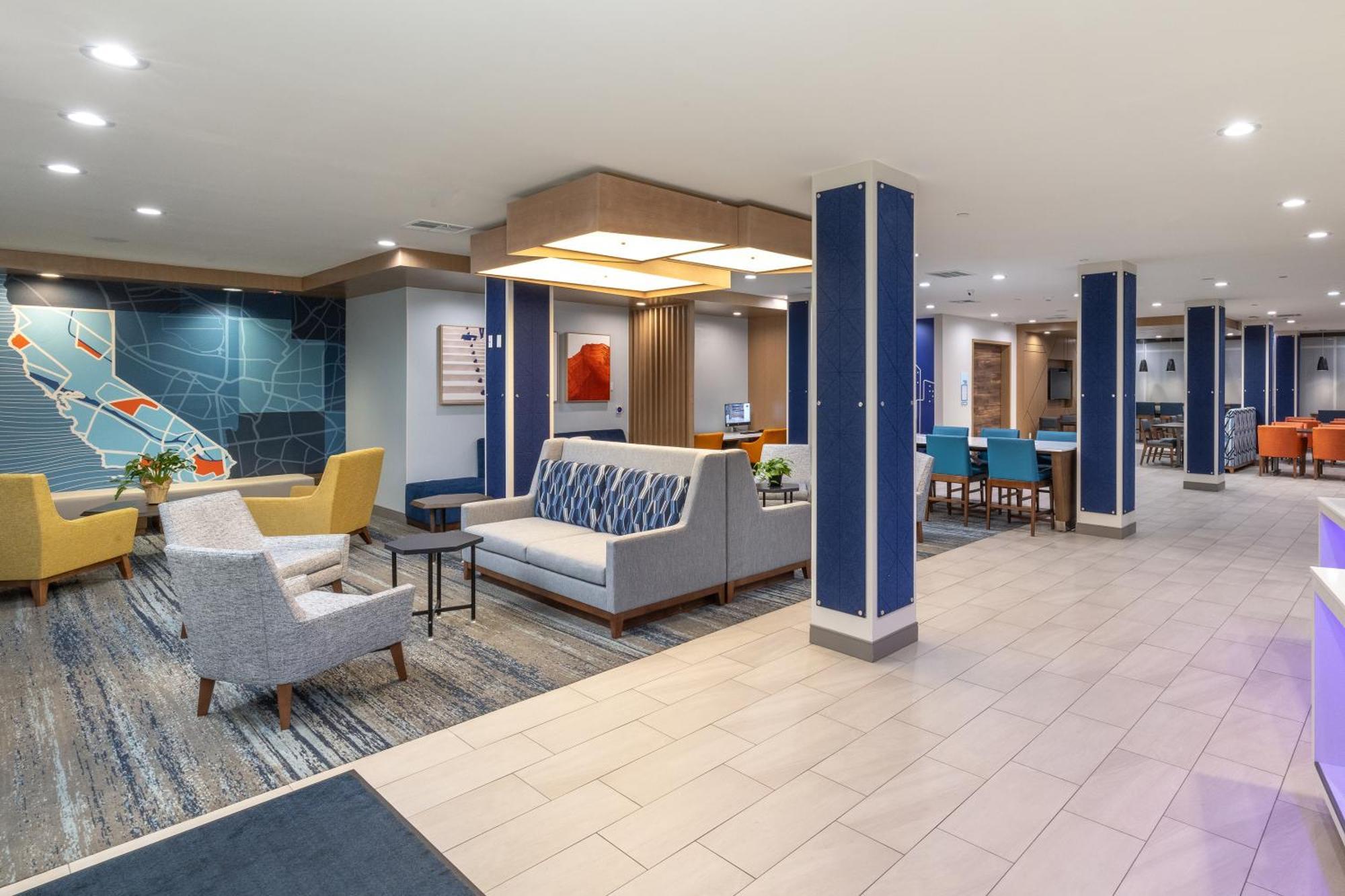 Holiday Inn Express & Suites - Hawaiian Gardens By Ihg Екстер'єр фото